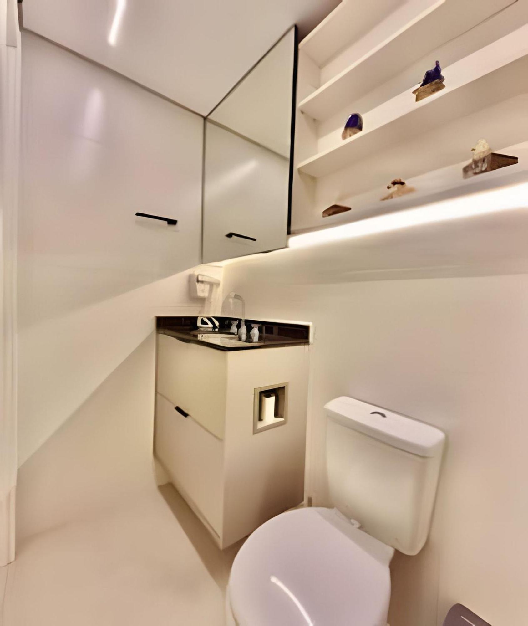 Impecavel No Batel C/ar E Tv Smart Apartamento Curitiba