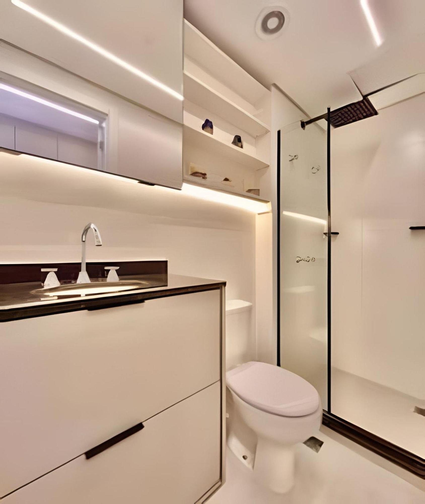 Impecavel No Batel C/ar E Tv Smart Apartamento *
